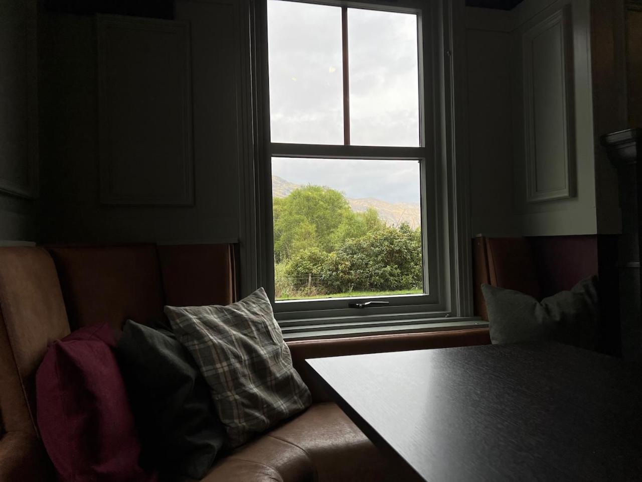 Lochailort Inn 外观 照片